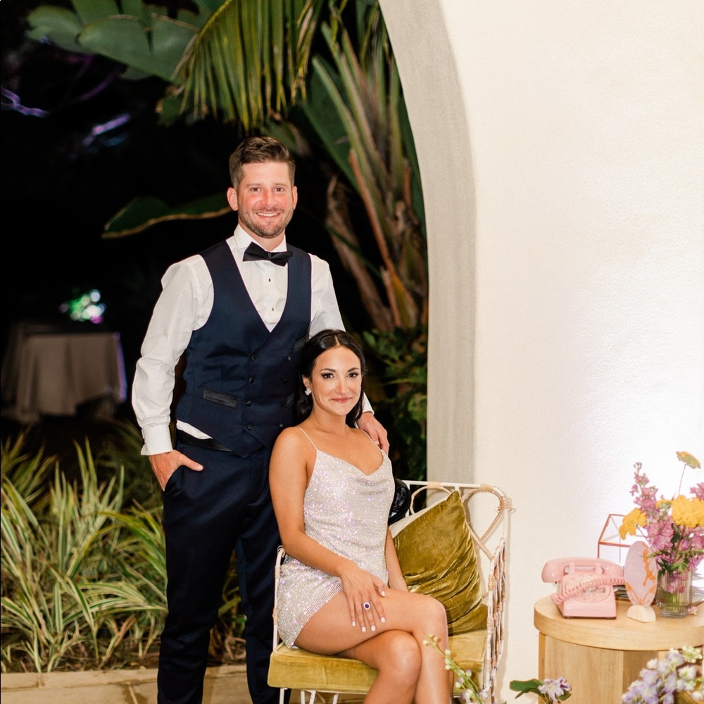 ALICE + OLIVIA GORGEOUS MINI DRESS EMBELLISHED WITH RHINESTONES